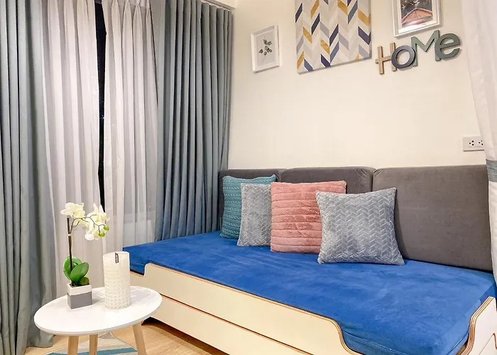 Large 1-bedroom 60sqm Makati Rockwell Cbd Poblacion *