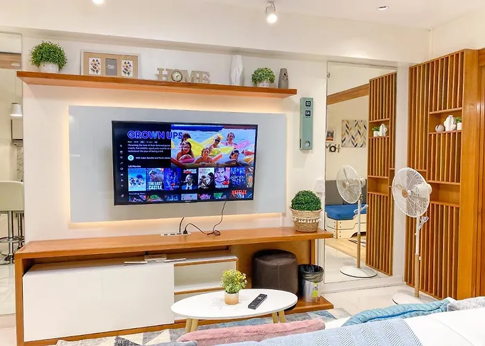 Large 1-bedroom 60sqm Makati Rockwell Cbd Poblacion Apartment Manila