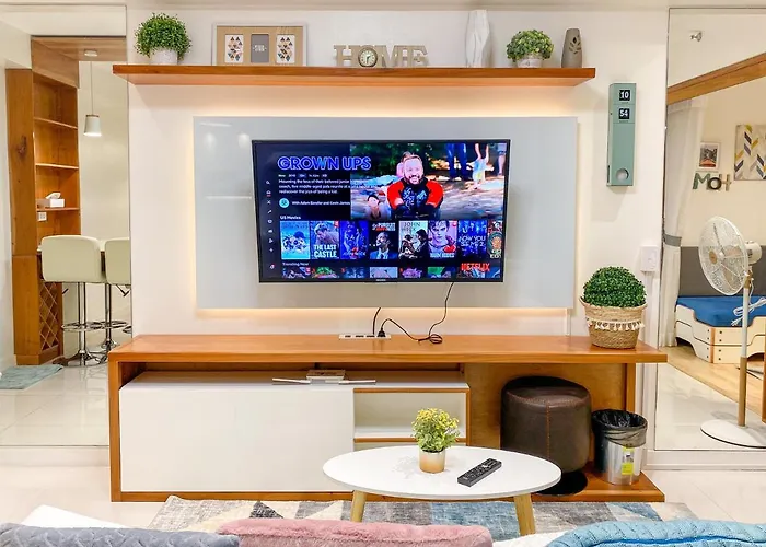 Large 1-bedroom 60sqm Makati Rockwell Cbd Poblacion Apartment Manila